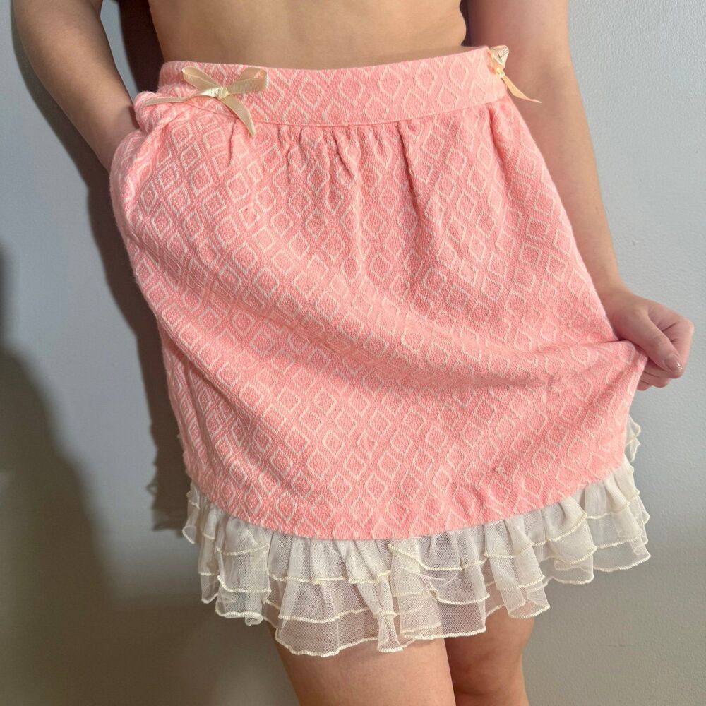 Lolita Kawai Bright Pink Patterned Frilly Lace Trim Bow Mini Skirt